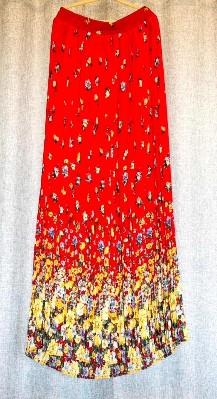Central Falls Skirt M Floral Maxi Fairy Cottagecore Country Pleated USA Vintage